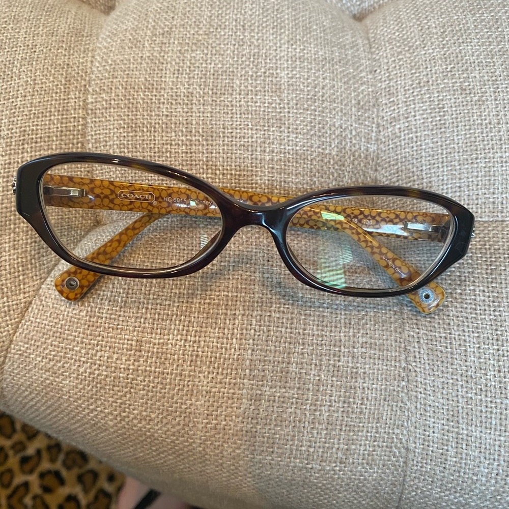 Coach frames